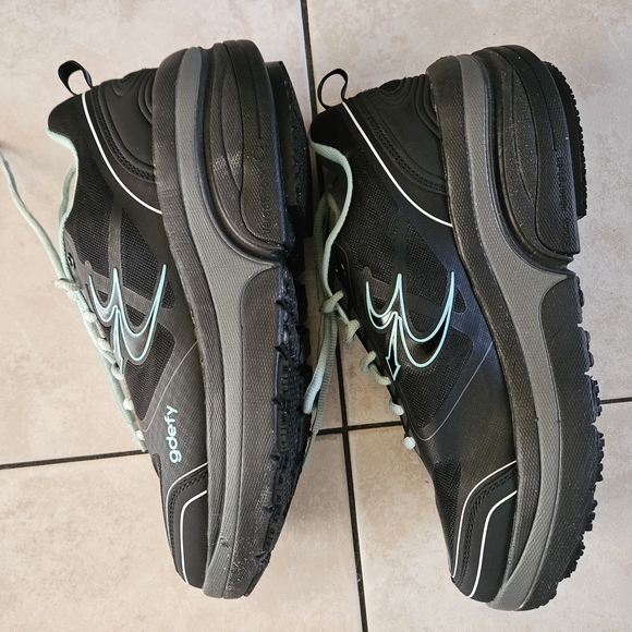 Black and Teal Gravity Defyer GDefy Ion Sneakers Athletic Shoes - Picture 10 of 10